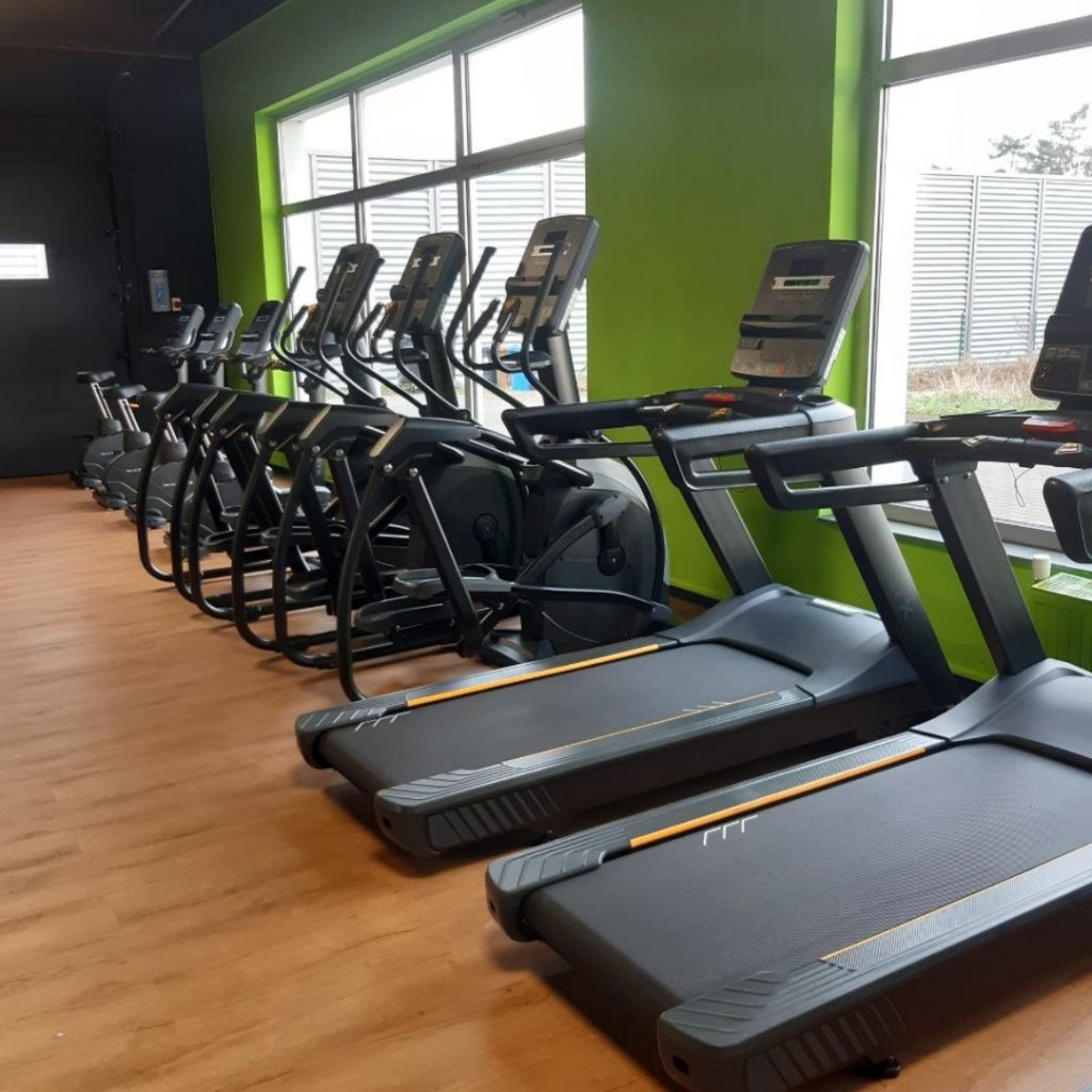 Theosgym Havelberg Cardiogeraete mit Ausblick